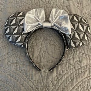 Bibbidi Bobbidi Brooke Ears